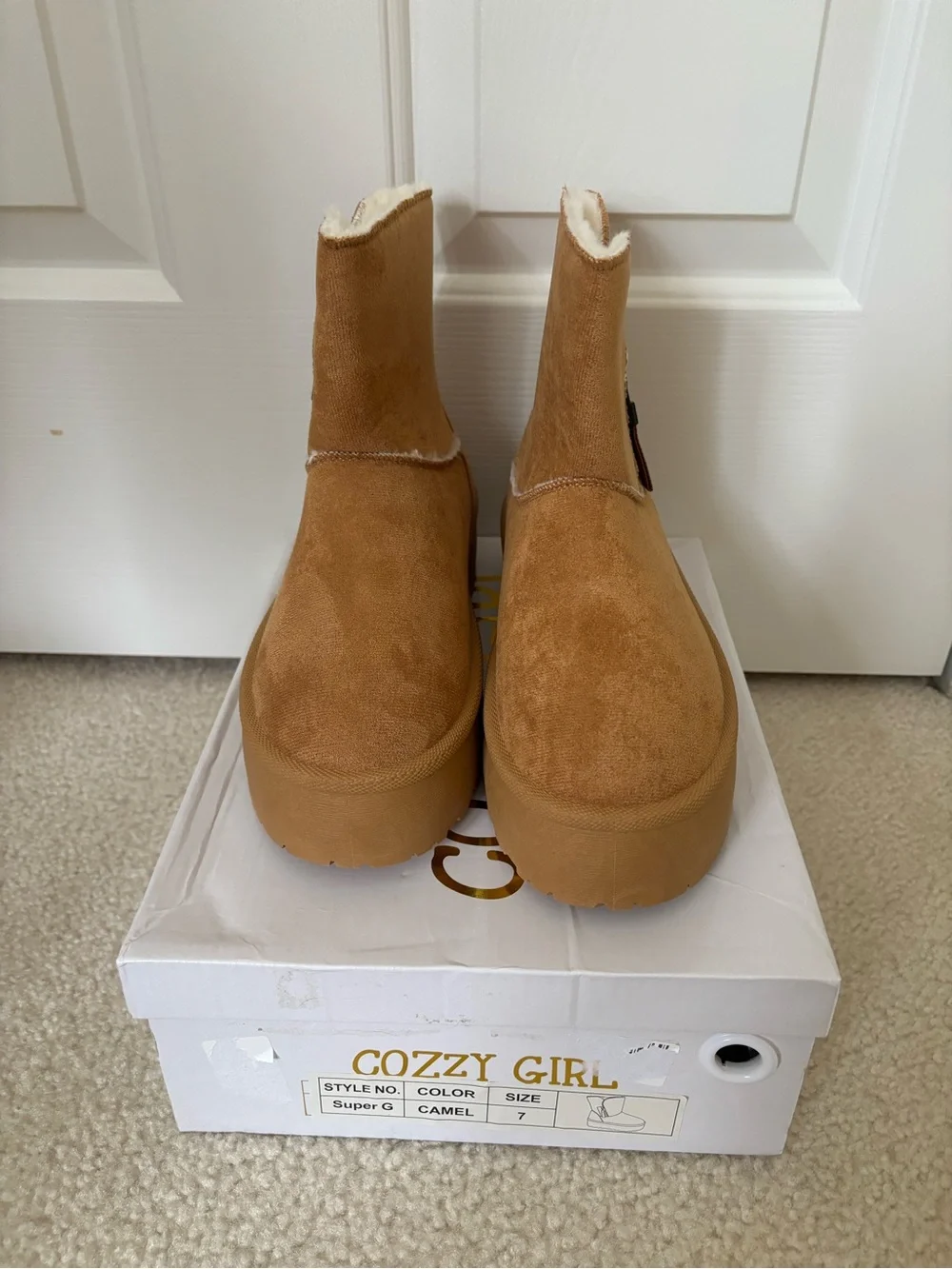 Women’s Camel Suede Platform Winter Boots